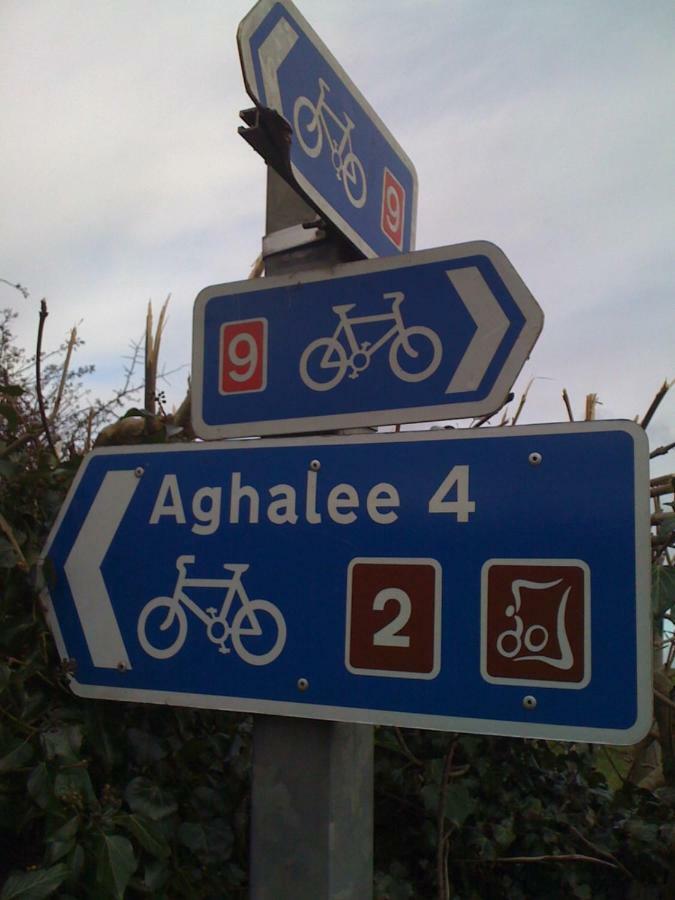 The Vandees Aghalee Экстерьер фото